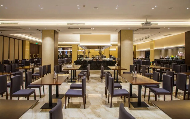 Emeishan Grand Hotel