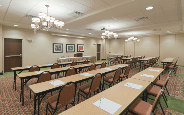 Holiday Inn Meridian E I 20/I 59 by IHG