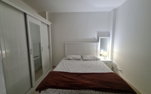 VIPapartment transit with airport pickup