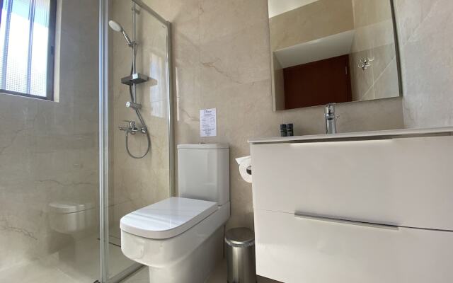 Phaedrus Living City Flat Androcleous