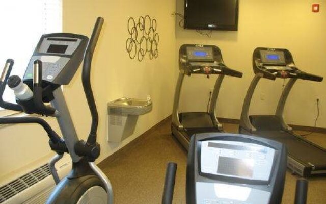 First Inn Suites