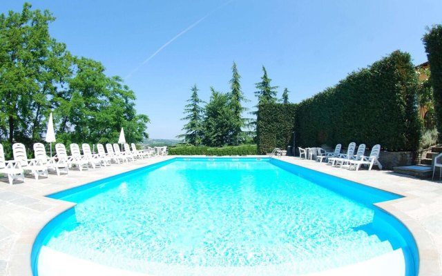 Fabulous Mansion in Nizza Monferrato With Swimming Pool
