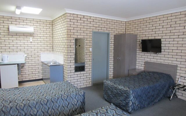 Cowra Crest Motel