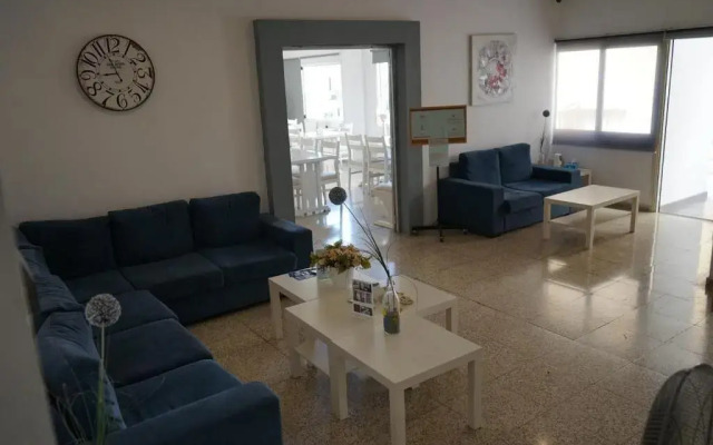 Polyxeni Hotel Apartments