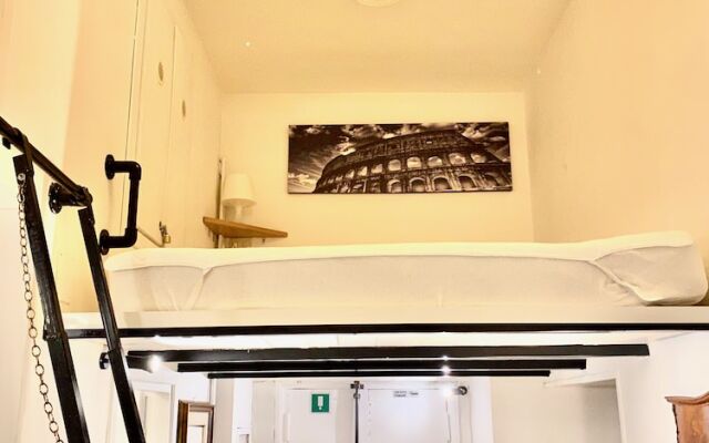 Vacanze Romane Colosseum