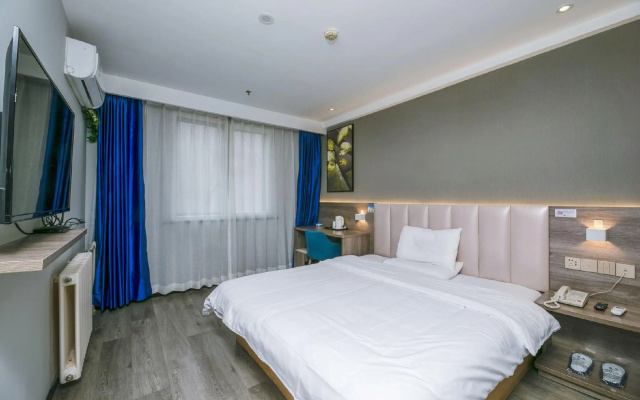 7 Premium (Beijing Fengtai Sports Center)
