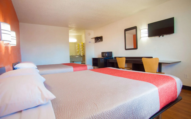 Motel 6 Corsicana