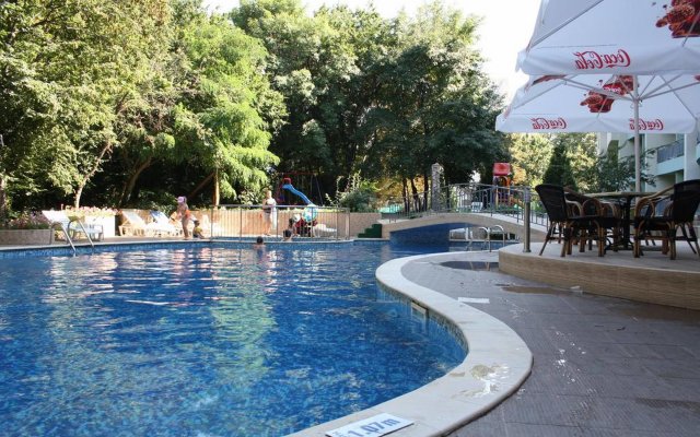 Hotel Perunika - BB & All Inclusive