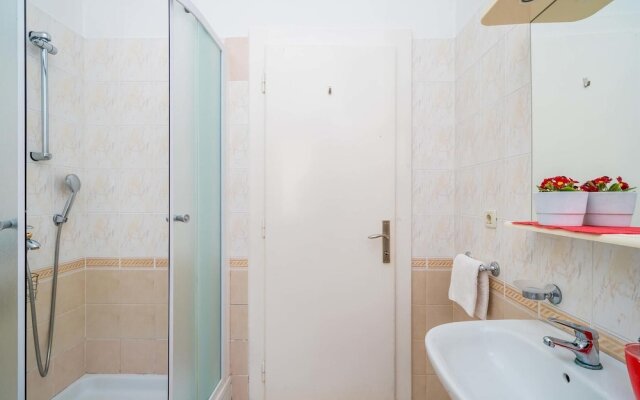 Stunning Apartment in Dubrovnik With Wifi and 2 Bedrooms
