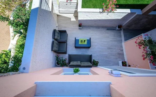 Cavtat Cozy Retreat Close to Beach