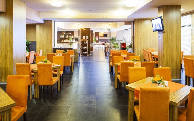 St. George Ski & Holiday