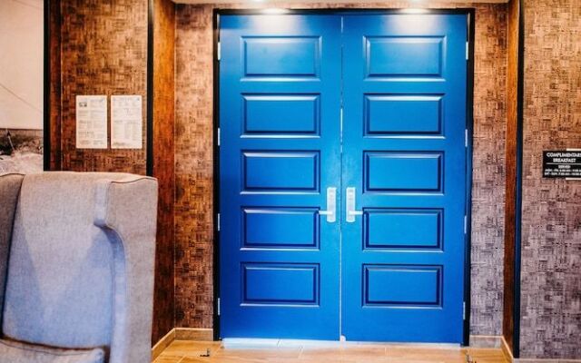 Cobblestone Hotel & Suites - International Falls