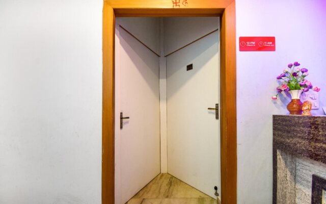 Crown Inn by OYO Rooms