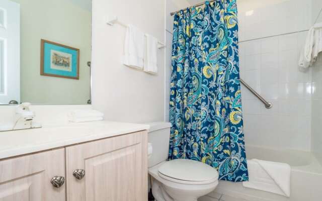 Regal Beach Club by Cayman Villas
