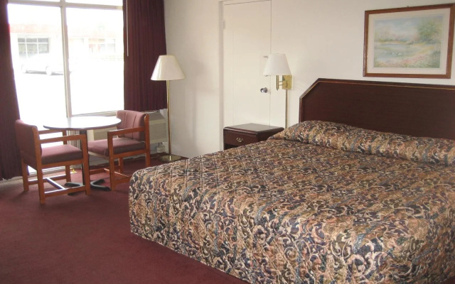 Sands Central Inn Hot Springs