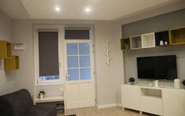 Beautiful studio right in the center