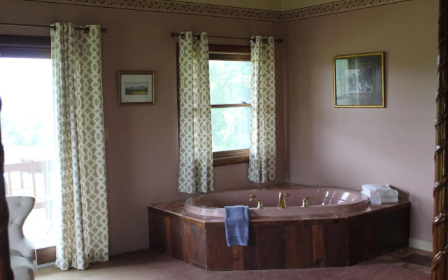 Point au Roche Lodge