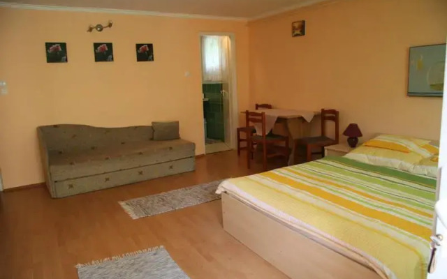 Amulett Apartmanház