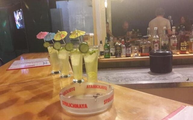 Nikolas Club