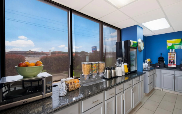 Quality Inn & Suites Round Rock - Austin North