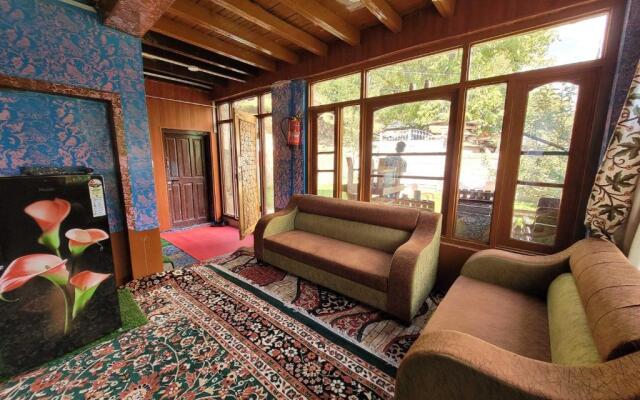 OYO Apple Garden Guest House