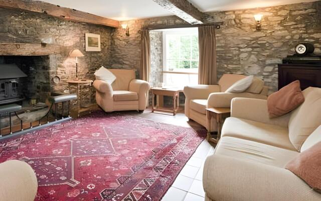 Tŷ Mawr Country Hotel