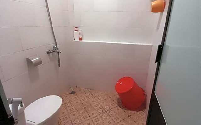 Sabi Guest House with Strategic Hostel Styles at Prawirotaman Tourist Area by Sabi House
