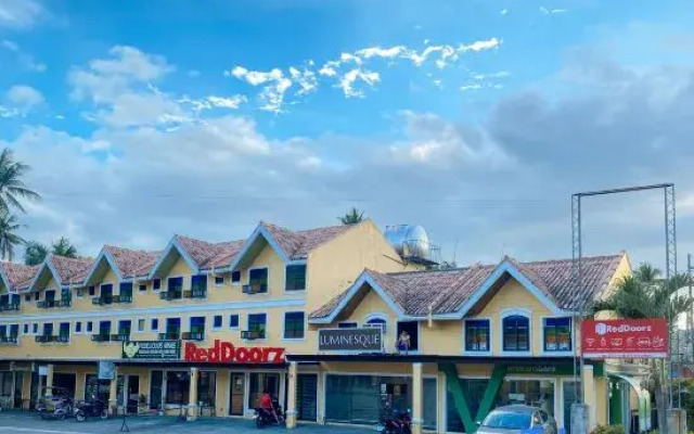RedDoorz Plus @ Balai Sofia Bed & Breakfast Batangas