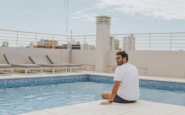 Plaza Real Suites Hotel