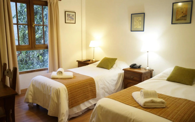 Le Chatelet Hotel
