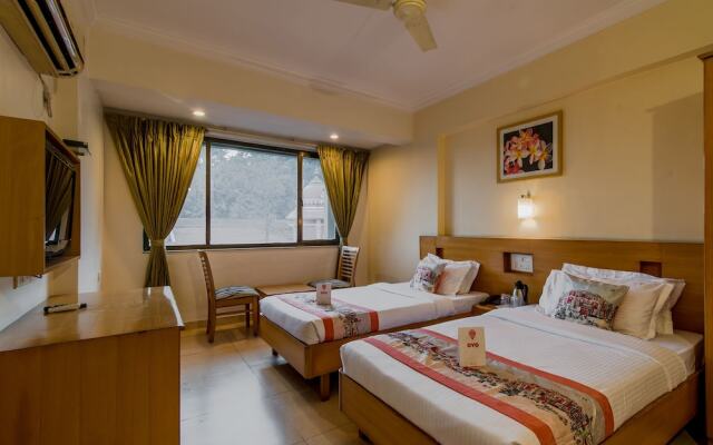 OYO 1152 Hotel Sun INN