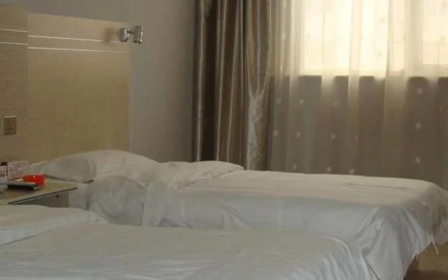 Anyang Lechao Hotel (Railway Station)