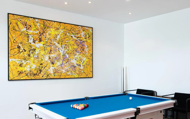 Benviar Tonson Residence