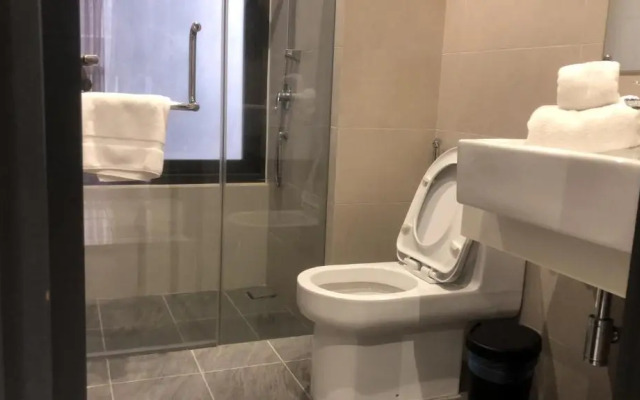 Wsd Times 8 Luxury Hotels & Residences