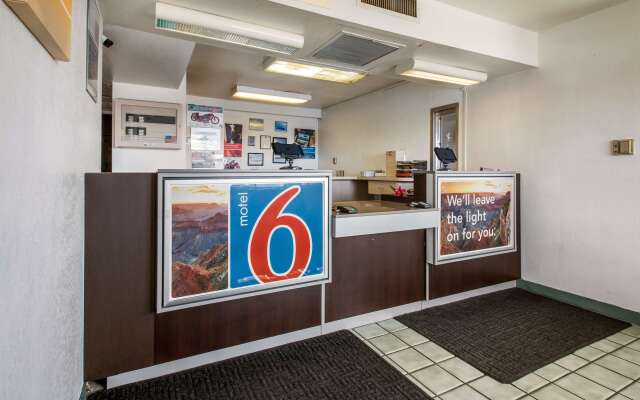 Motel 6 Wendover, UT
