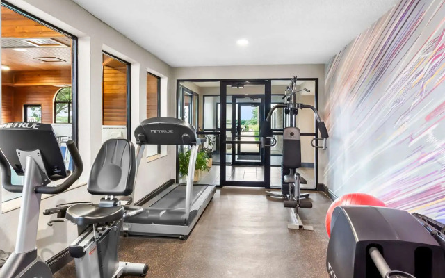 Best Western Oswego Hotel