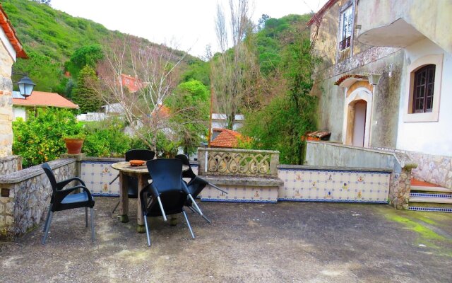 House With one Bedroom in Porto de Mós, With Wonderful Lake View, Pool