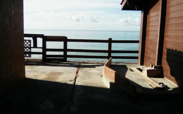 Panoramic And Beautiful House 4km From the Sea.