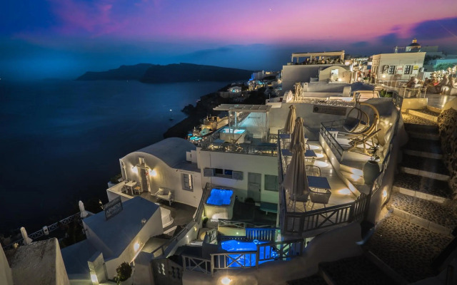 Kaleidoscope Cave Houses Oia