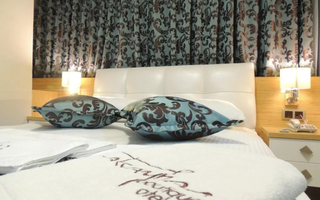 Akcayhan Hotel