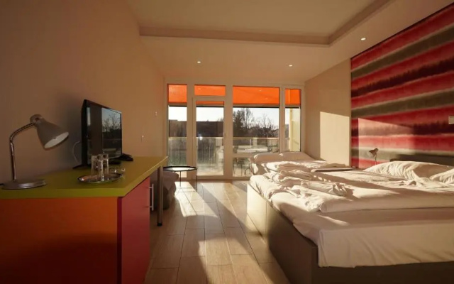 Colors Holiday Hotel