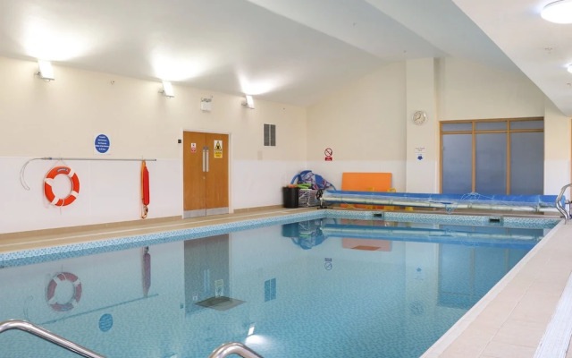 Flat 32 - Marine Court