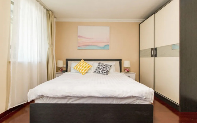 LayMayRest Service Apartment