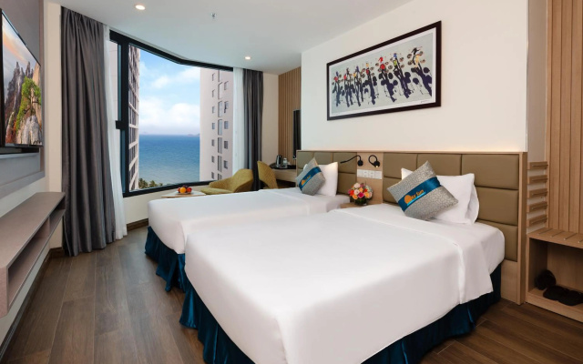 Lucky Sun Hotel – Guest Rooms – Nha Trang