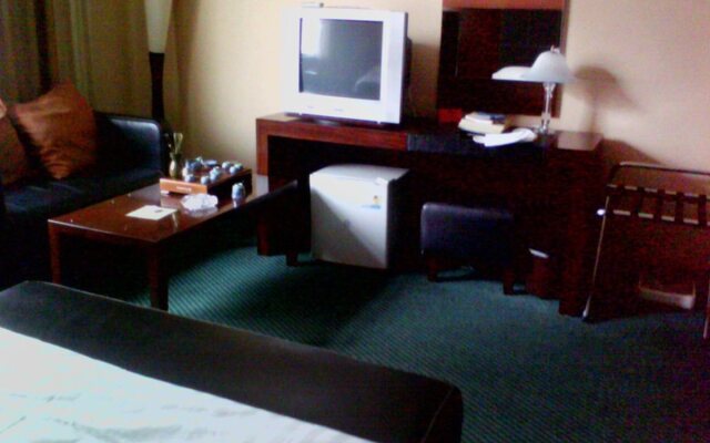 Longda Holiday Hotel