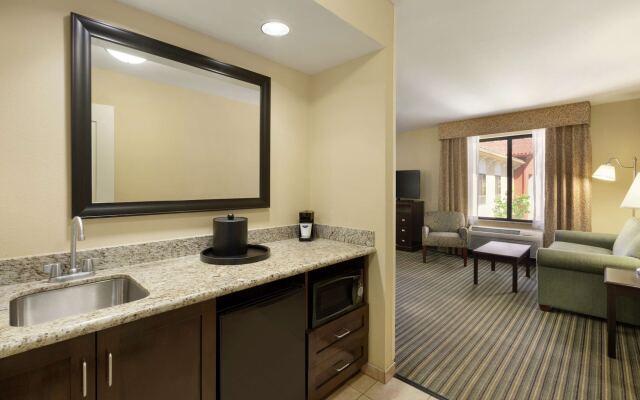 Hampton Inn & Suites Thousand Oaks, CA