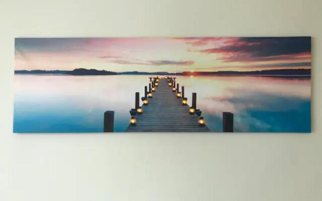 St Margarets Modern Georgian 2 bedroom apartment