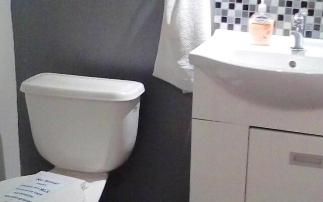 Hostal Rotonda Atenas