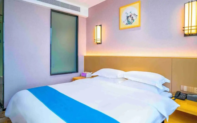 Yuntai Guanjing International Hotel