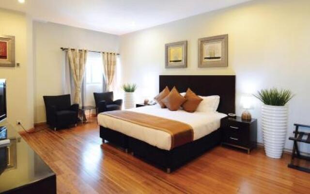 Timor Plaza Hotel & Apartments